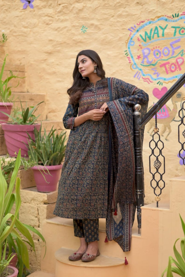 Saanjh Midnight Blue Mughal Motif Suit